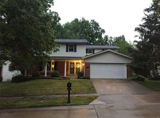 1696 Legend Lane Ct, Saint Louis, MO 63146