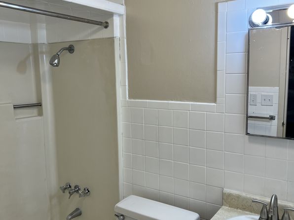 1114 E Morton Ave #25