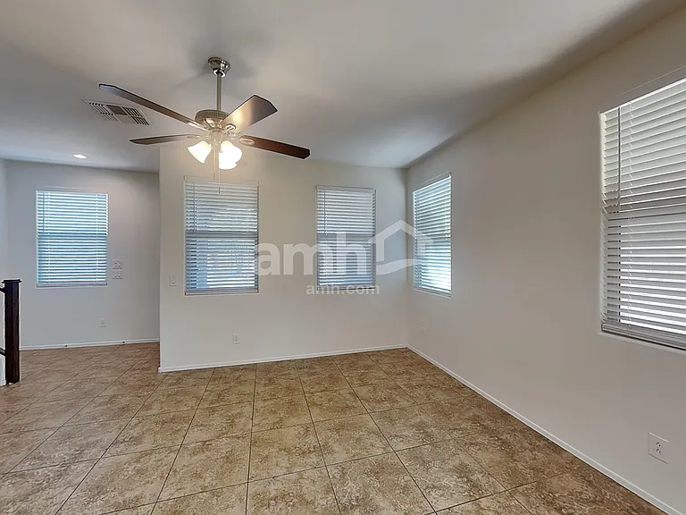 2865 S Hansen Dr — Photo 6