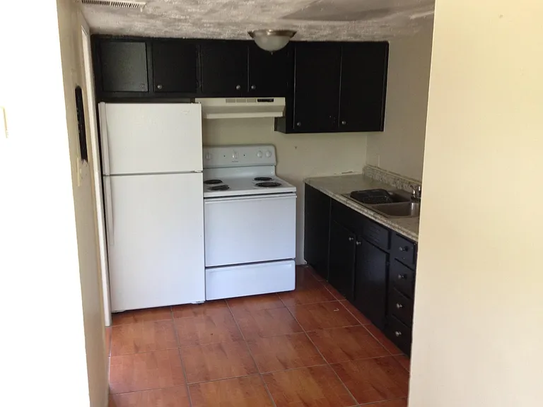 510-516 N Fairground St — Photo 10