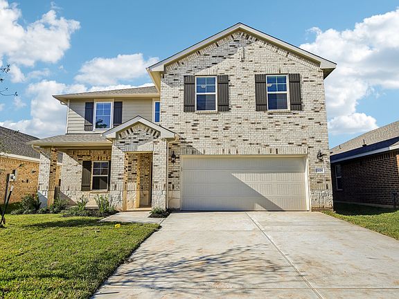 The Royal floorplan in Stewart s Ranch of Conroe, TX.