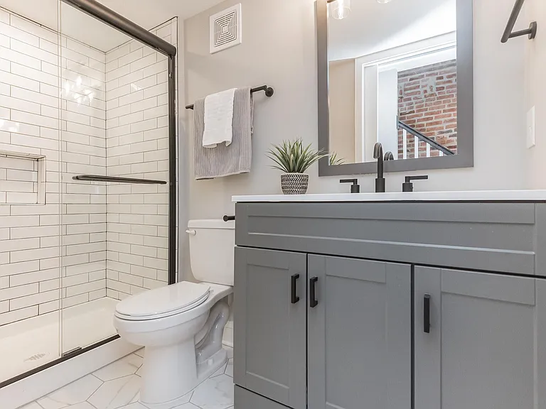 2509 Fleet St — Photo 19