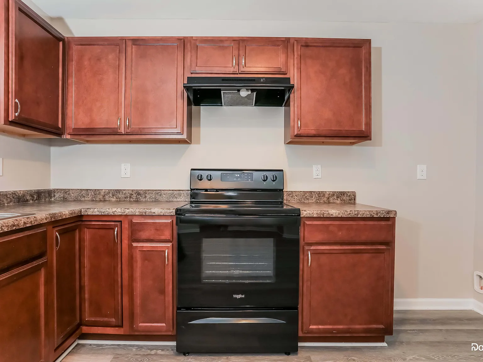 3 bed, 2.5 bath, 1664 sqft, $1,780 — Photo 3