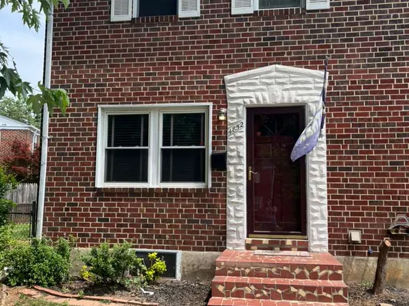 4852 Melbourne Rd, Baltimore, MD 21229