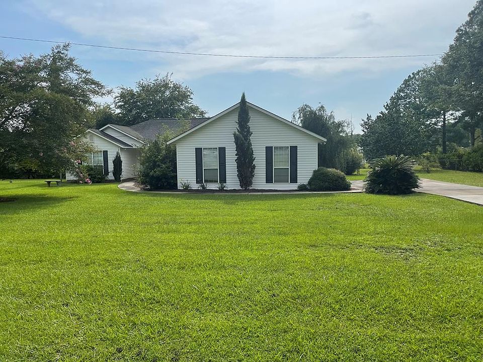 1st image of 426 Green Willow Dr
