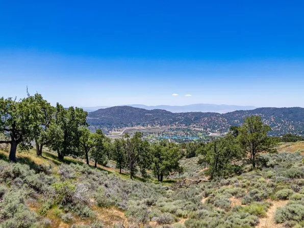 24910 Paramount Dr #192, Tehachapi, CA 93561