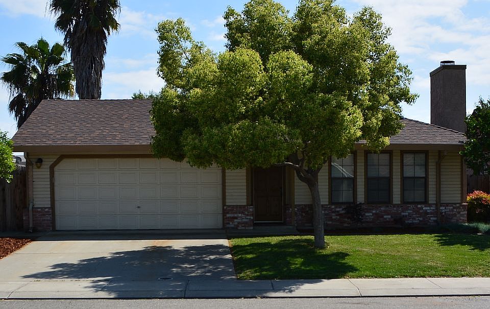 1st image of 2742 Lindbrook Dr