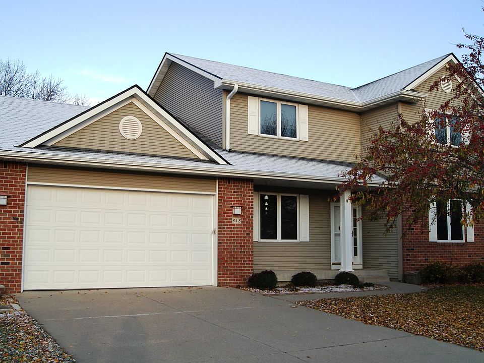 1st image of 615 Shelley Ave