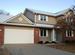 615 Shelley Ave, Ames, IA 50014