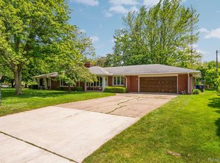 1133 Bower St, Howell, MI 48843
