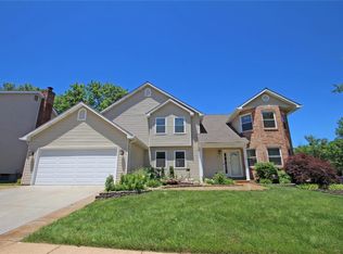 2755 Flameglow Dr, Saint Louis, MO