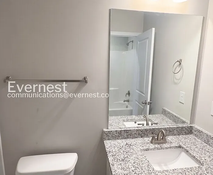 136 Culver St — Photo 19