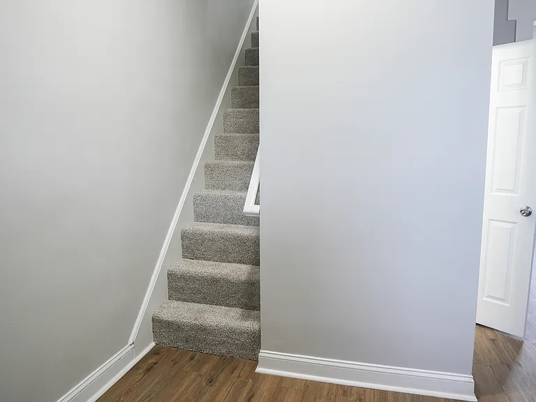 2942 Edmondson Ave — Photo 11