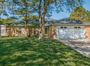 6904 Manor Cir, Amarillo, TX 79109