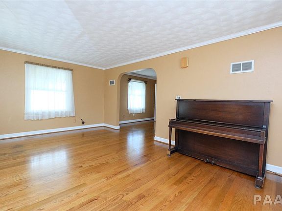 4th image of 1109 E Forrest Hill Ave