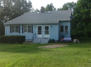 142 Dow Rd, Plainfield, CT 06374