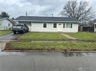 1670 Kylemore Dr, Xenia, OH 45385