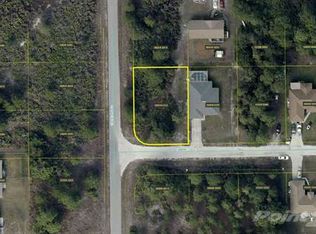 819 Campbell St E, Lehigh Acres, FL 33974