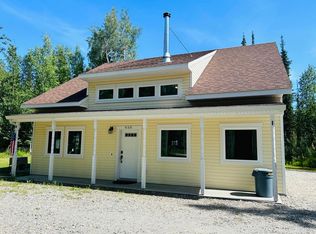 650 Silver Lining Dr, North Pole, AK 99705