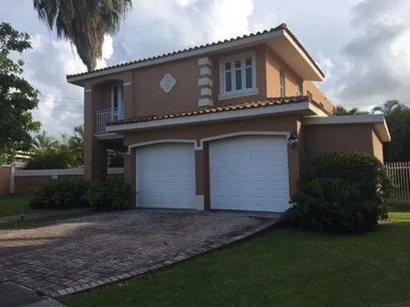 A4 Palm Blvd, Vega Alta, PR 00692