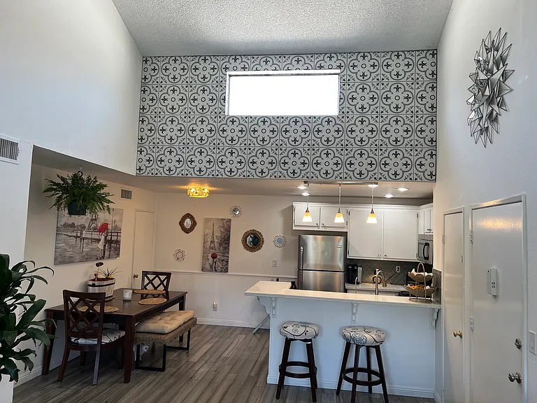 25035 Peachland Ave #276 — Photo 8
