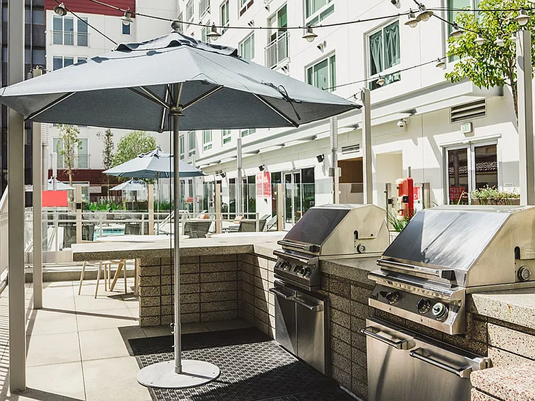 BBQ station and lounge