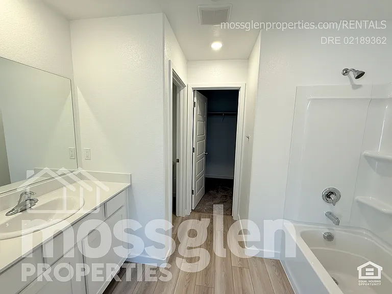 4447 Greenshank Way — Photo 27