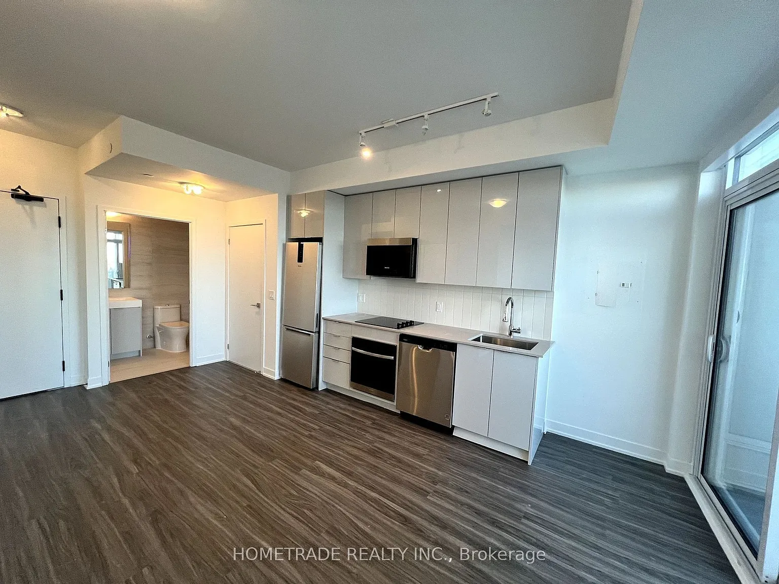 Studio, $1,950 — Photo 2