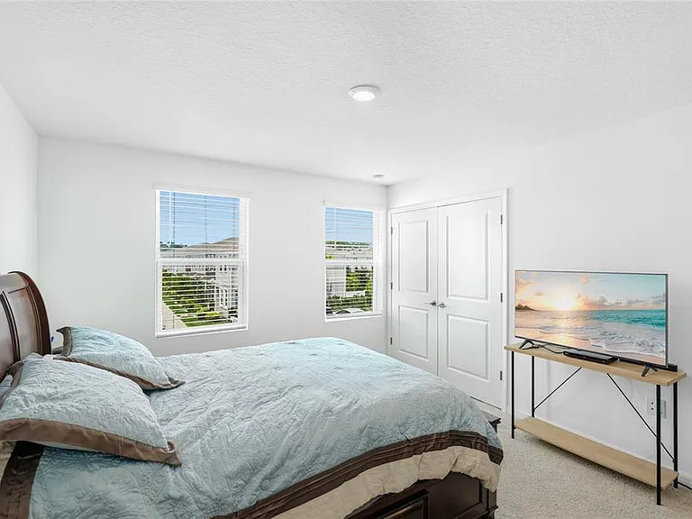 8865 Daybreak St — Photo 18