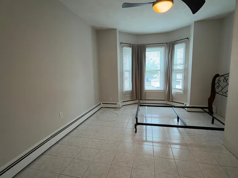 791 Saratoga St #1A — Photo 4