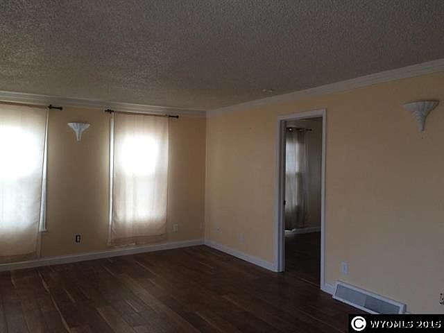 2nd image of 704 Rodeo St