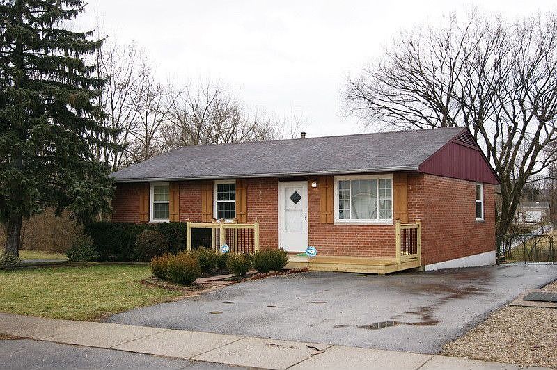 1st image of 477 Odin Dr