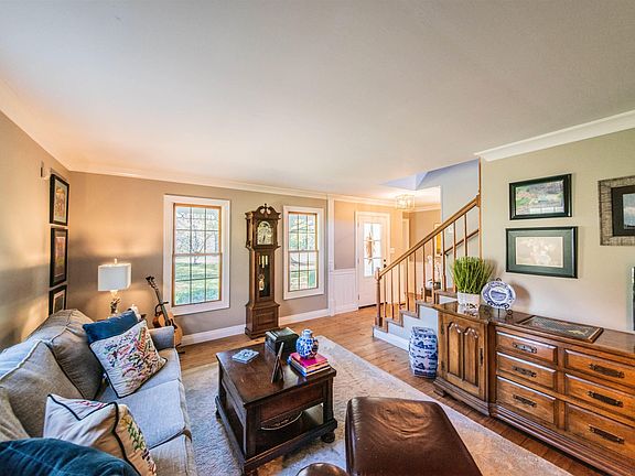 5th image of 1400 Countrywood Ln