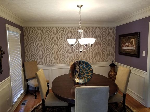 Dining Room - Seperate Living Room Not Shown