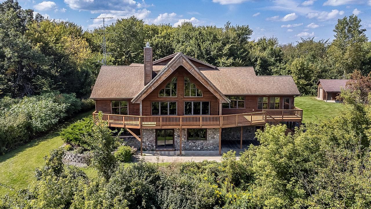 N8718 County Road Vv, Mindoro, WI 54644 | Zillow