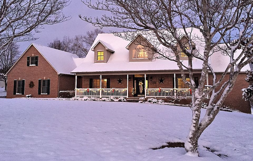 1st image of 534 Sweet Briar Dr