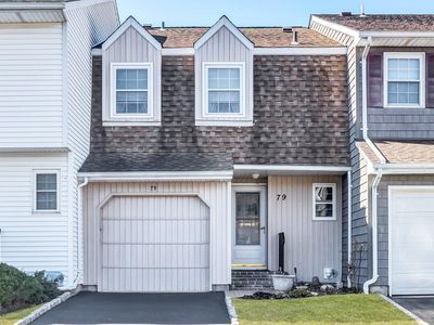 79 Woodlake Drive W, Woodbury, NY, 11797
