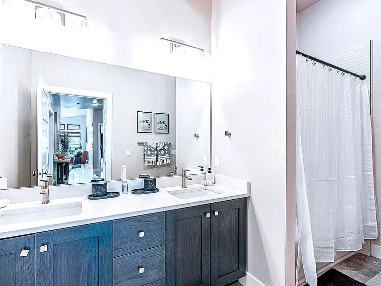 1145 W Helling Cir #302 — Photo 24