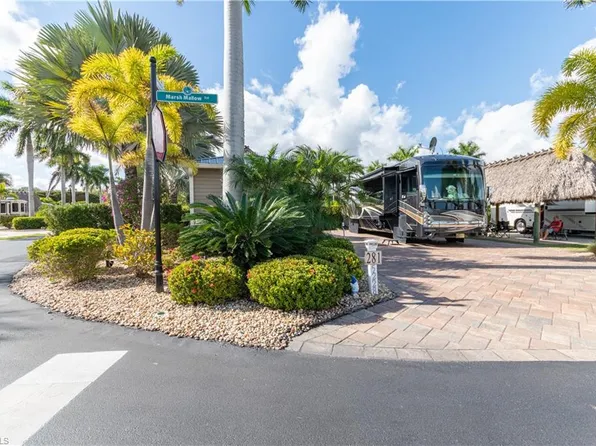 5228 Marsh Mallow TRL, FORT MYERS, FL 33905
