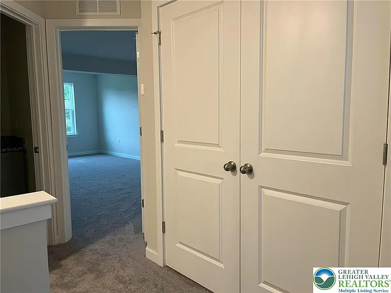7620 Clayton Ave — Photo 15