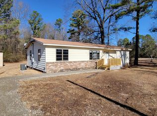 8033 Sulphur Springs Rd, Pine Bluff, AR 71603