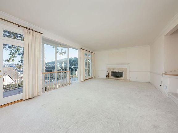 3rd image of 229 Castenada Ave