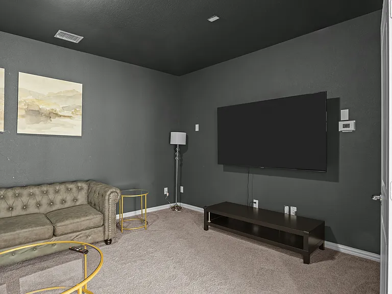 5801 Fuder Dr — Photo 28