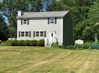 4 Island Pond Rd, Pelham, NH 03076