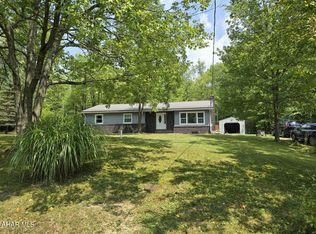 2932 Gwin Rd, Altoona, PA 16601