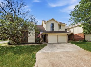 800 Wyndham Pl, Arlington, TX 76017