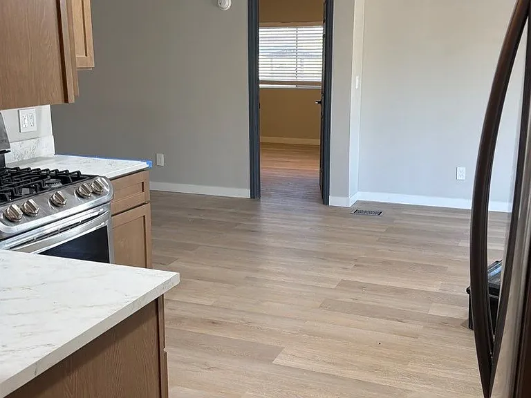 10997 N Hualapai Dr — Photo 1