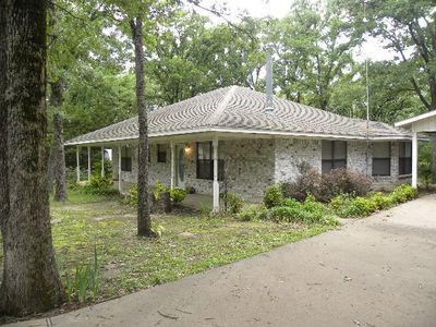108 Shady Grove Rd, Gun Barrel City, TX, 75156
