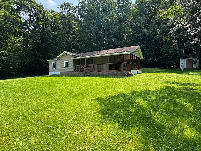 121 Taft Rd — Photo 20