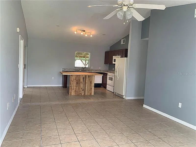 2nd image of 648 Mesilla Dr